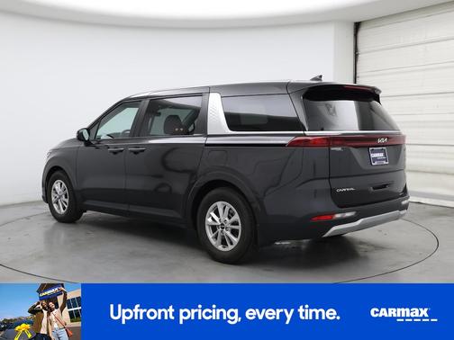 2023 Kia Carnival LX