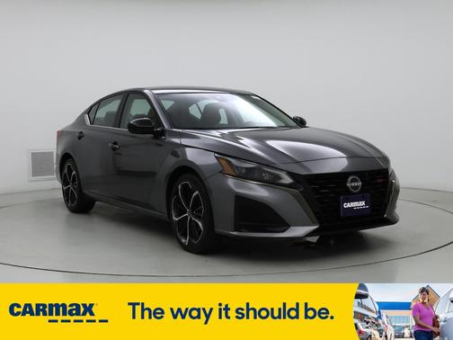 2023 Nissan Altima SR