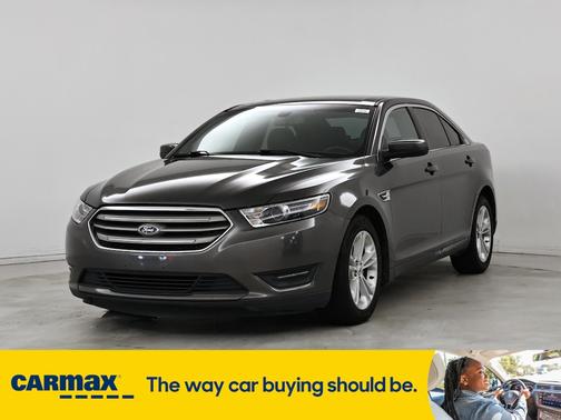2017 Ford Taurus SEL
