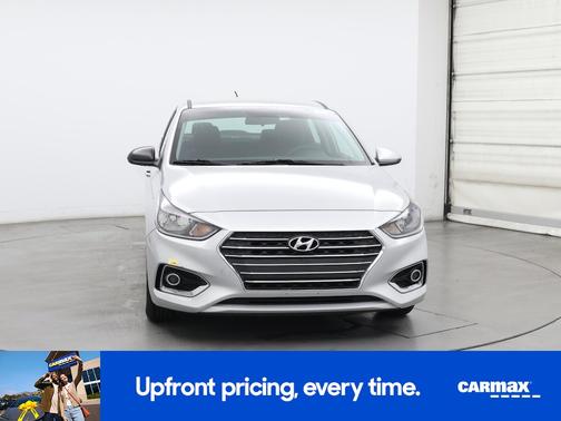 2021 Hyundai Accent SE