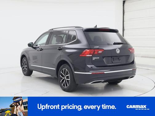 Black 2021 Volkswagen Tiguan SE