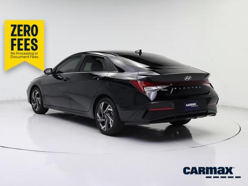 Black 2024 Hyundai ELANTRA SEL