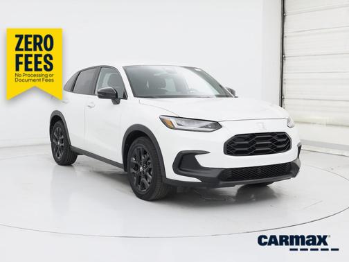 White 2023 Honda HR-V Sport