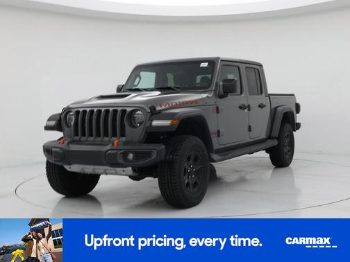 Gray 2020 Jeep Gladiator Mojave