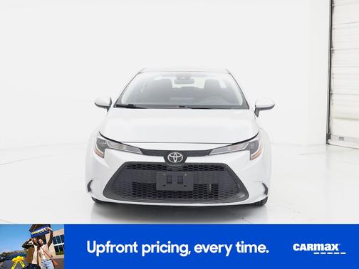 Silver 2022 Toyota Corolla LE
