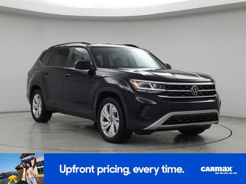 Black 2023 Volkswagen Atlas SE w/Tech