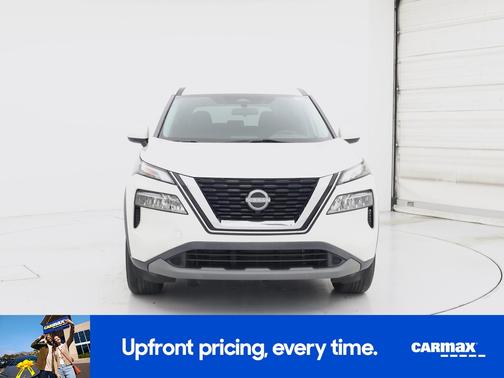 White 2023 Nissan Rogue SV