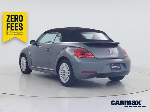 Gray 2016 Volkswagen Beetle SE