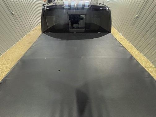 2020 Nissan Titan SL