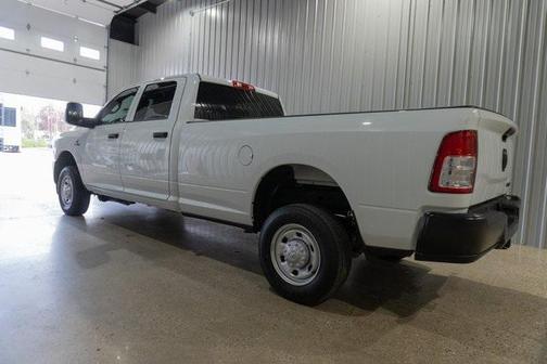 2024 RAM 2500 Tradesman Crew Cab 4x4 8' Box
