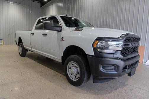 2024 RAM 2500 Tradesman Crew Cab 4x4 8' Box