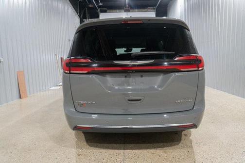 2022 Chrysler Pacifica Limited