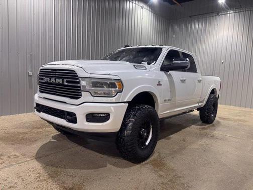 2019 RAM 2500 Laramie Crew Cab 4x4 6'4' Box