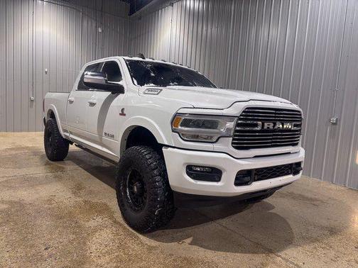 2019 RAM 2500 Laramie Crew Cab 4x4 6'4' Box