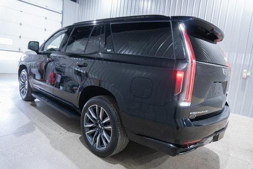 2023 Cadillac Escalade Sport