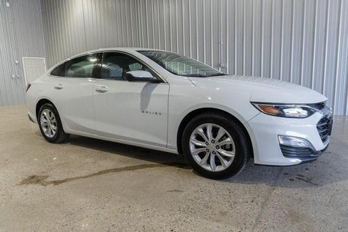 2022 Chevrolet Malibu FWD LT