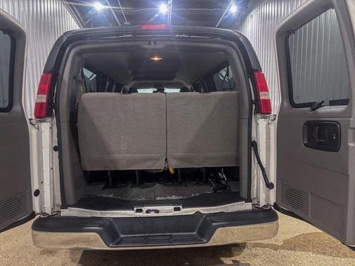 2019 Chevrolet Express 3500 LT