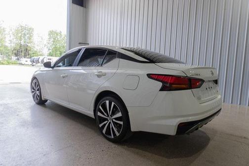 2020 Nissan Altima SR Intelligent AWD