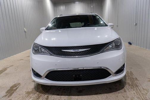 2018 Chrysler Pacifica Touring-L