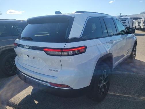 2023 Jeep Grand Cherokee Limited X