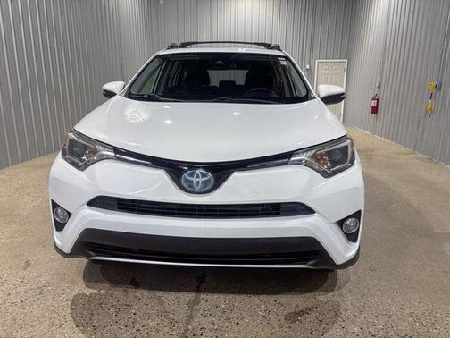 2017 Toyota RAV4 Hybrid XLE