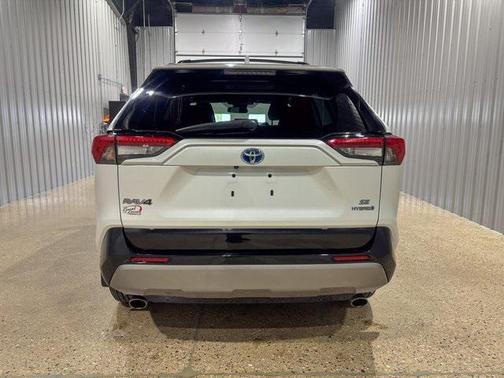 2023 Toyota RAV4 Hybrid SE