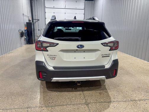 2021 Subaru Outback Touring XT