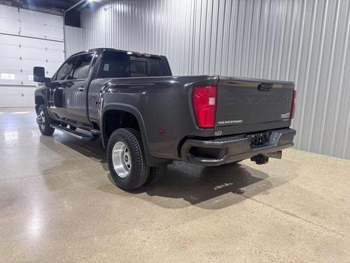 2021 Chevrolet Silverado 3500 High Country