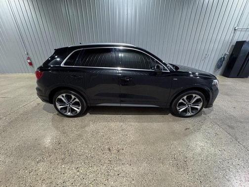 2021 Audi Q3 45 S line Premium Plus