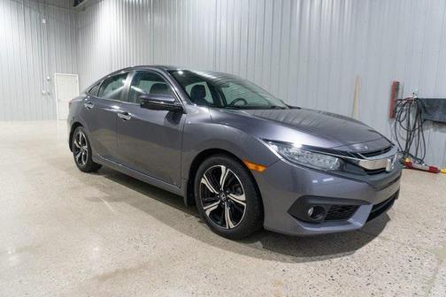 2017 Honda Civic Touring