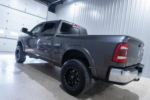 2020 RAM 2500 Laramie Crew Cab 4X4 6'4' Box