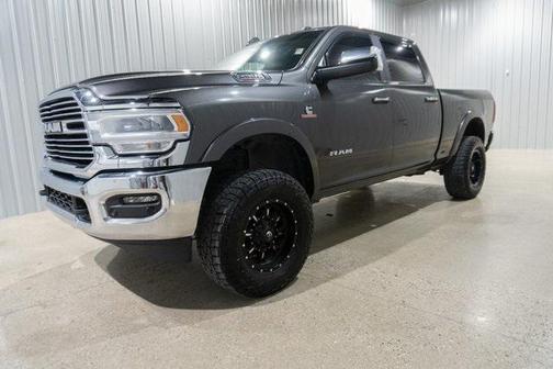 2020 RAM 2500 Laramie Crew Cab 4X4 6'4' Box
