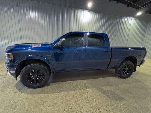 2021 RAM 2500 Laramie Crew Cab 4x4 6'4' Box