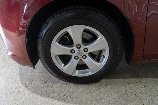 2016 Toyota Sienna LE