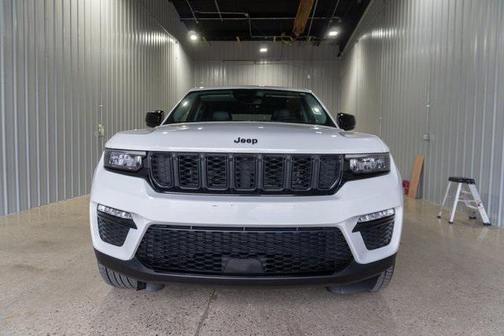 2023 Jeep Grand Cherokee Limited X