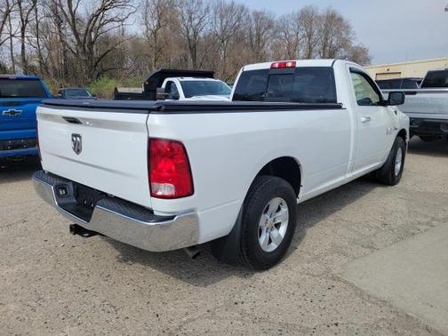 2018 RAM 1500 SLT