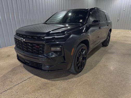Mosaic Black Metallic 2024 Chevrolet Traverse RS