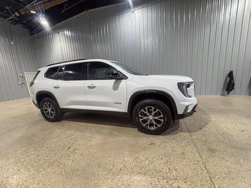 2024 GMC Acadia AWD AT4