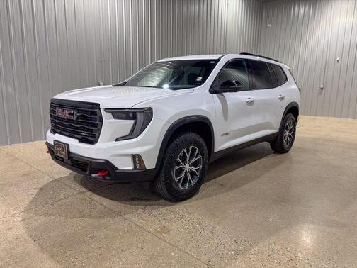 2024 GMC Acadia AWD AT4