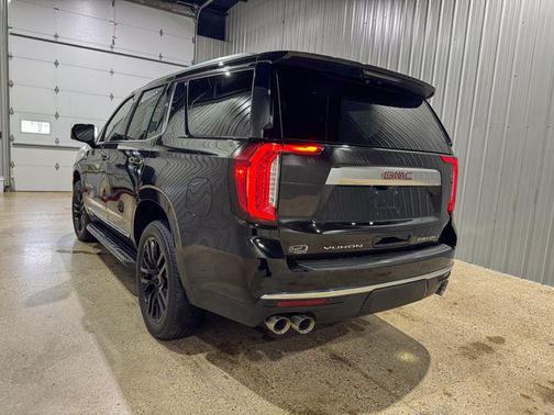 Onyx Black 2023 GMC Yukon Denali