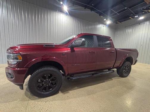 2022 RAM 2500 Laramie Crew Cab 4x4 6'4' Box