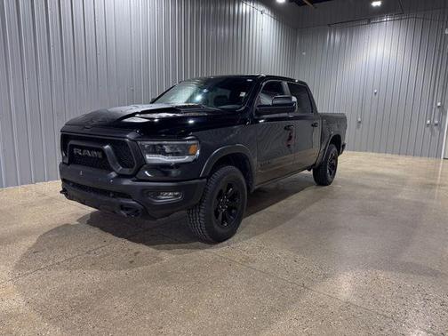 Diamond Black Crystal Pearlcoat 2021 RAM 1500 Rebel