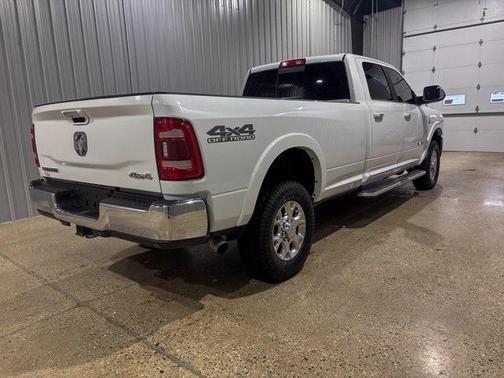 2022 RAM 2500 Laramie Crew Cab 4x4 8' Box