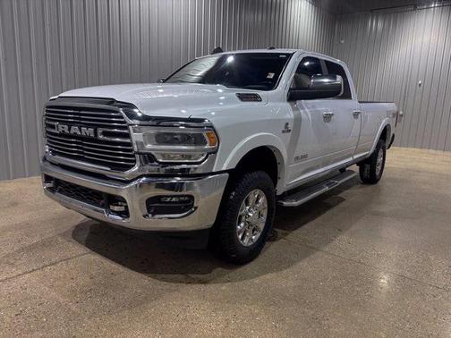 2022 RAM 2500 Laramie Crew Cab 4x4 8' Box