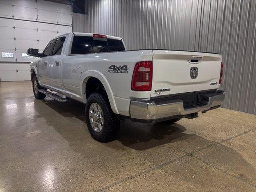2022 RAM 2500 Laramie Crew Cab 4x4 8' Box
