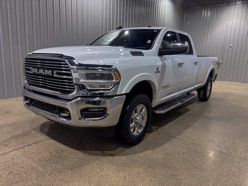 2022 RAM 2500 Laramie Crew Cab 4x4 8' Box