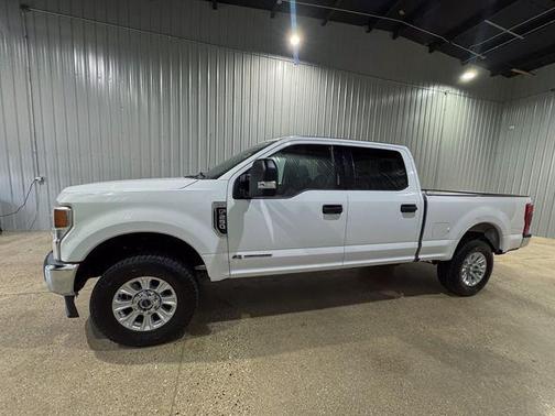 Oxford White 2022 Ford F-250 XLT