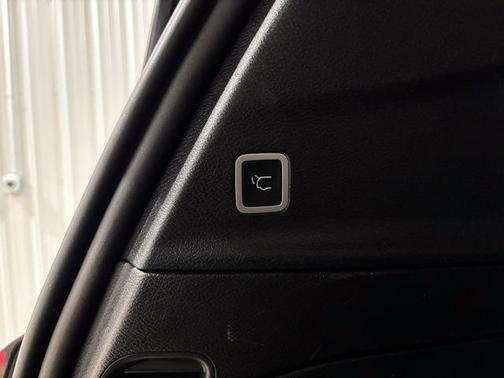 2023 Chrysler Pacifica Touring