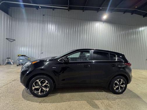 Black Cherry Pearl 2020 Kia Sportage LX