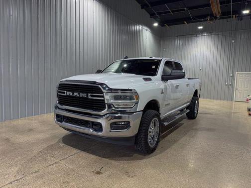 Bright White Clearcoat 2019 RAM 2500 Big Horn Crew Cab 4x4 6'4' Box
